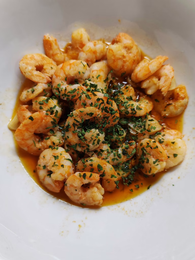 Spicy Garlic Butter Shrimp (Thailand)